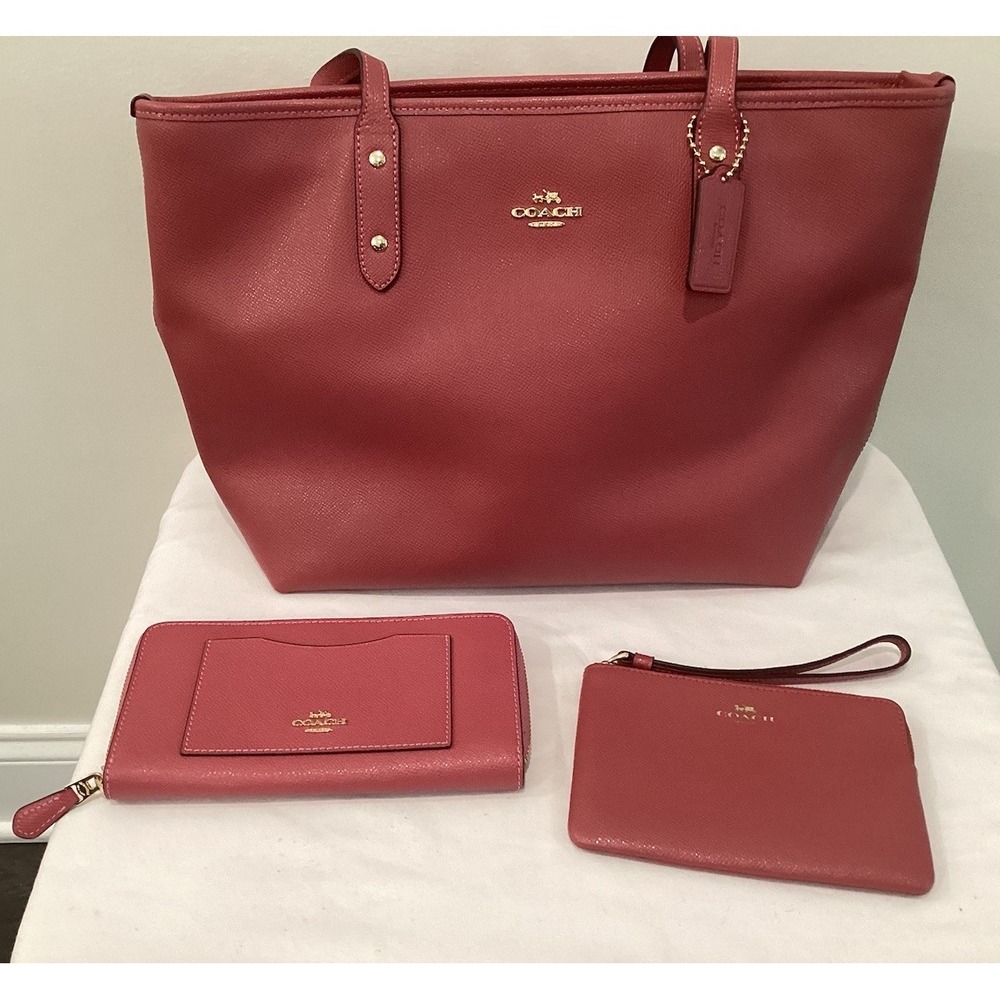 Coach City Zip Tote W/ Matching Long Zip Wallet & Corner Zip Wristlet